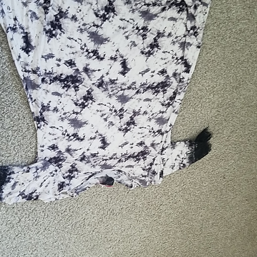 Blouse - Picture 2 of 2